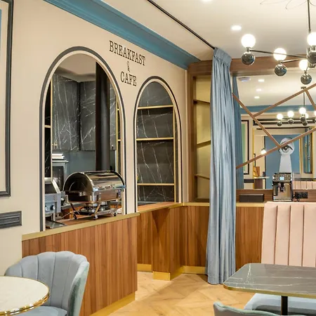 Boronali Hotel 3*