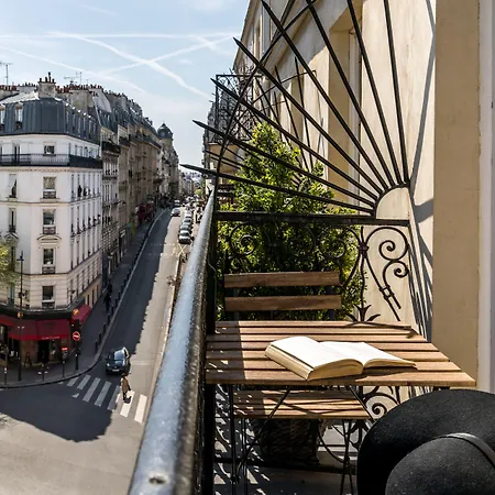 Boronali 3* Paris