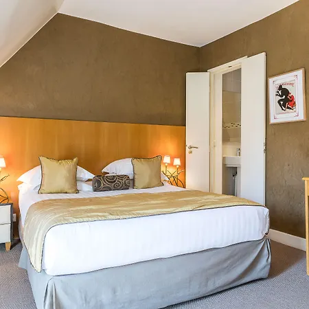 Boronali 3* Paris