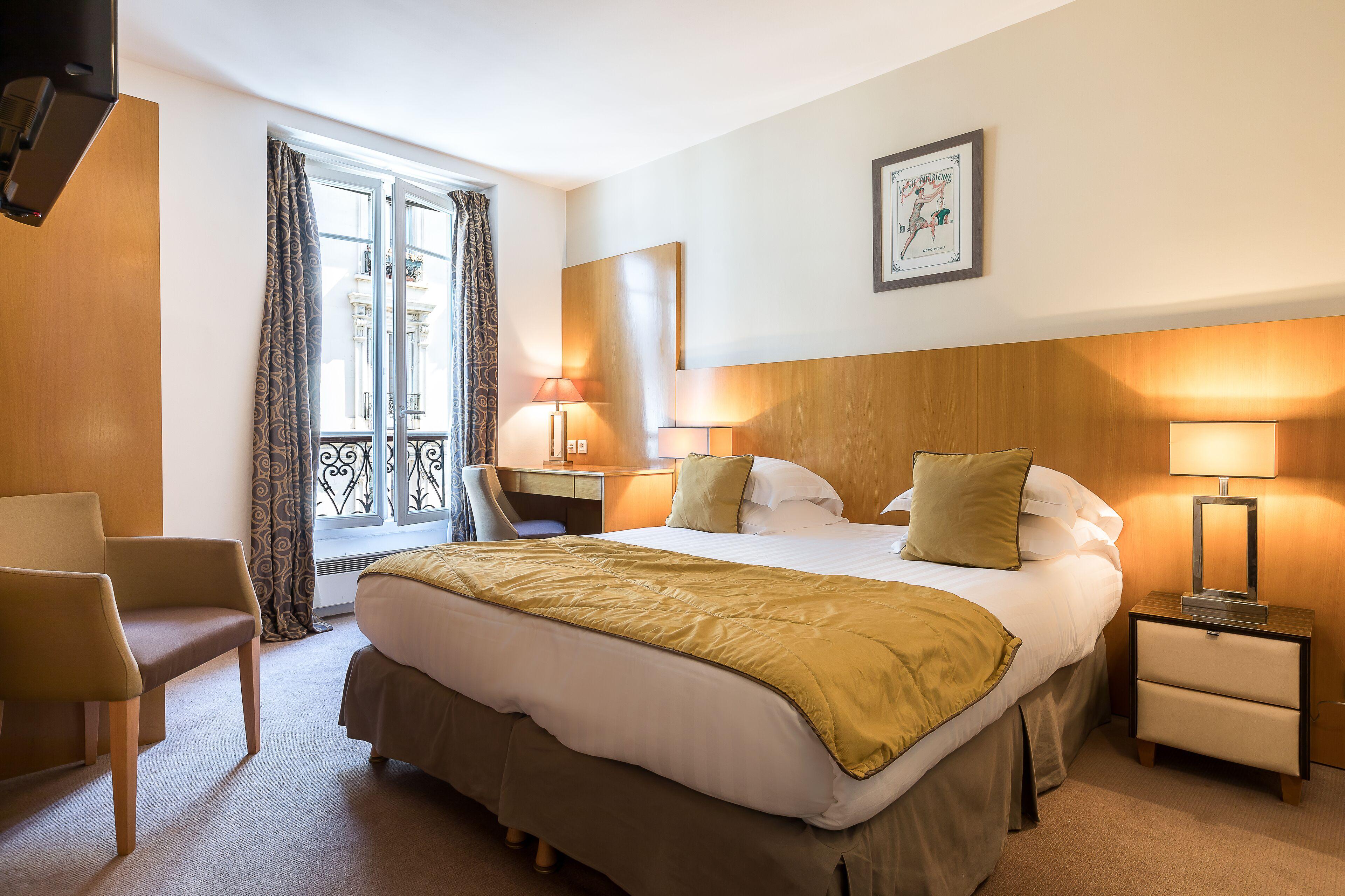 Boronali Hotel 3*